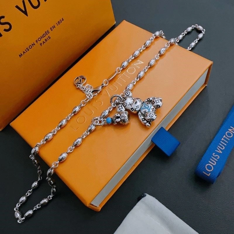 Louis Vuitton Necklaces Colorful 248496