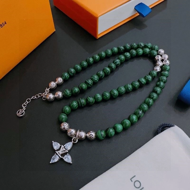 Louis Vuitton Necklaces Durable 248490