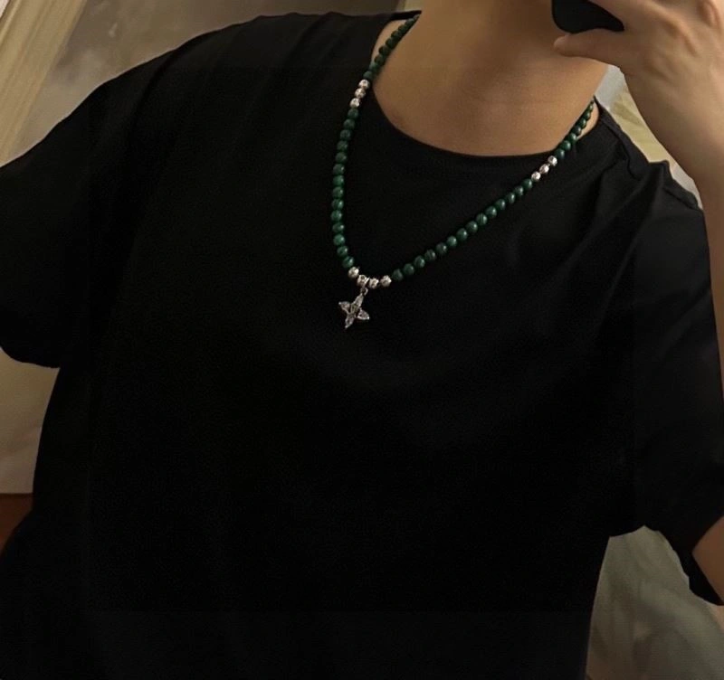 Louis Vuitton Necklaces Durable 248490