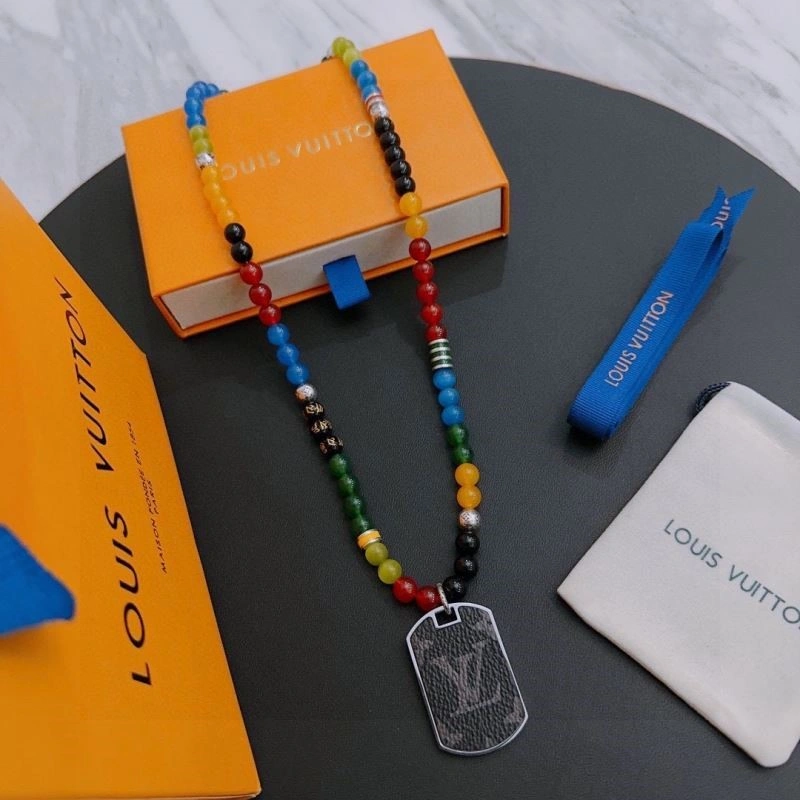 Louis Vuitton Necklaces Modern 248488