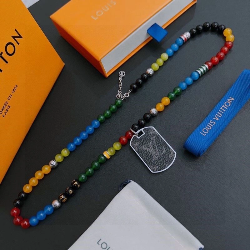 Louis Vuitton Necklaces Modern 248488