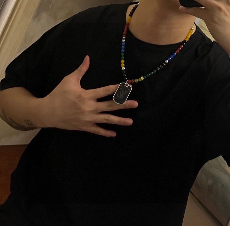Louis Vuitton Necklaces Modern 248488