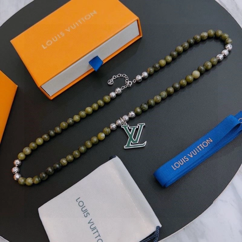 Louis Vuitton Necklaces Bright 248499