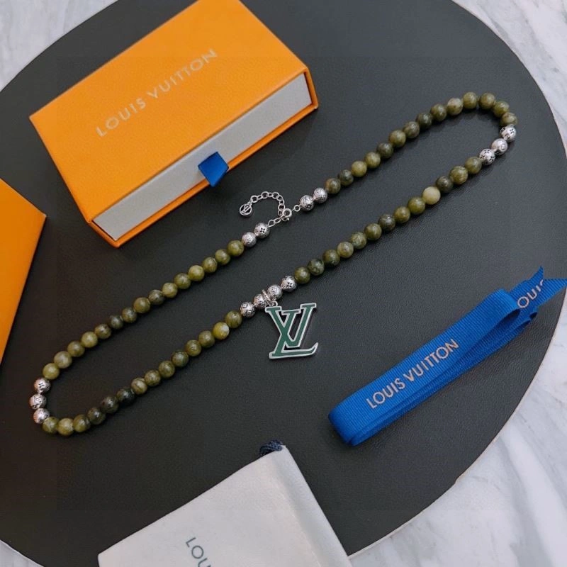 Louis Vuitton Necklaces Bright 248499