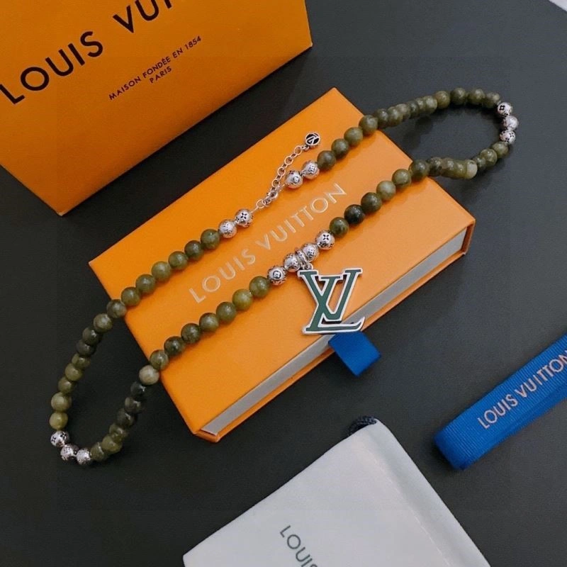 Louis Vuitton Necklaces Bright 248499