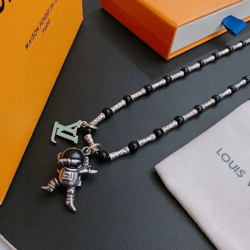 Louis Vuitton Necklaces ZipUp 248498