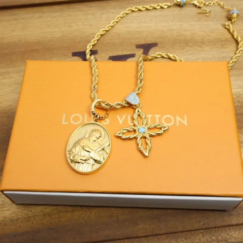 Cozy Louis Vuitton Necklaces 248493