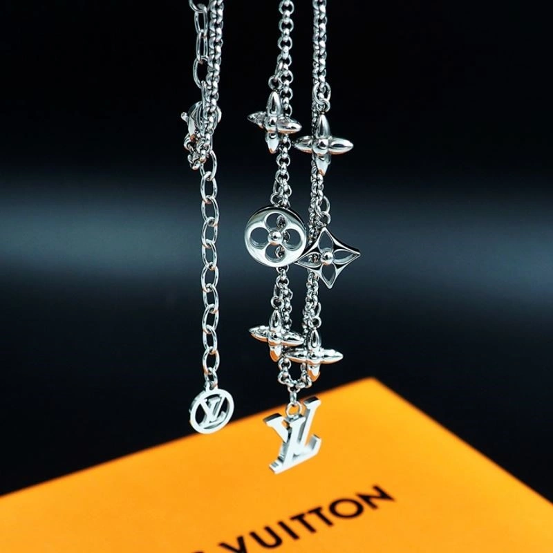 Louis Vuitton Necklaces MoistureWicking 248505