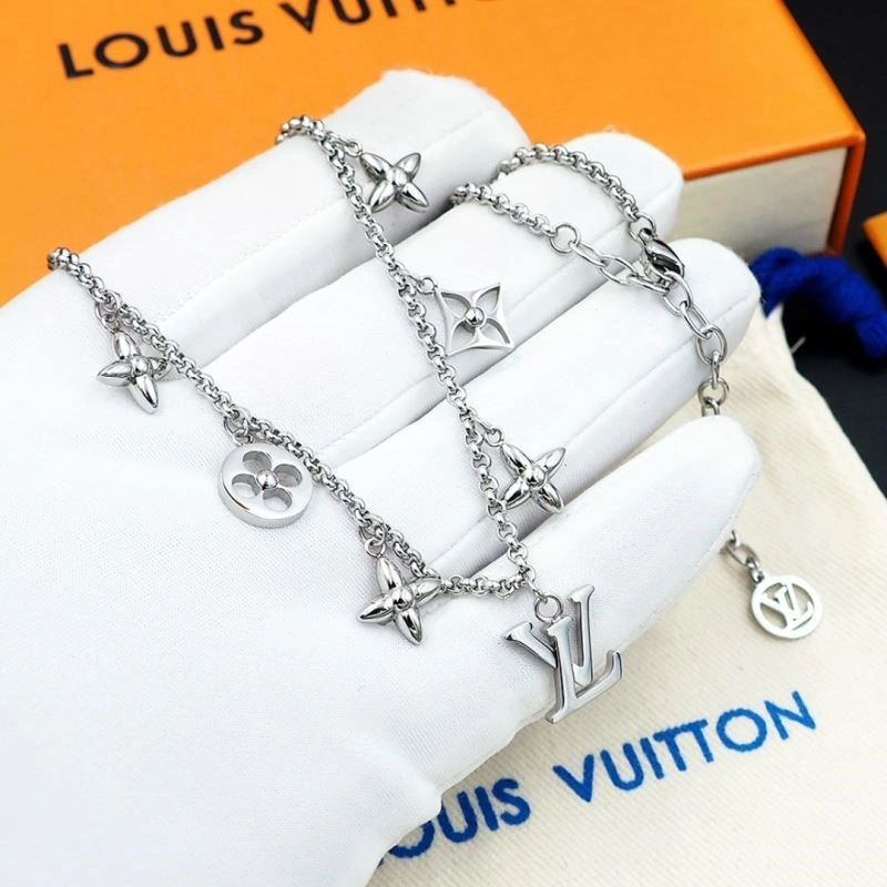 Louis Vuitton Necklaces MoistureWicking 248505