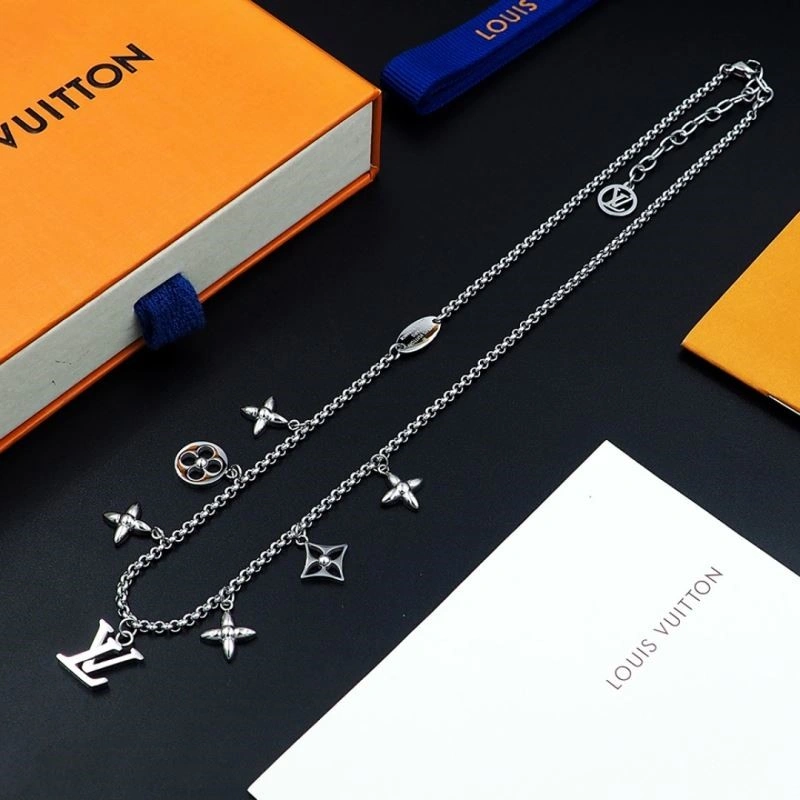 Louis Vuitton Necklaces MoistureWicking 248505
