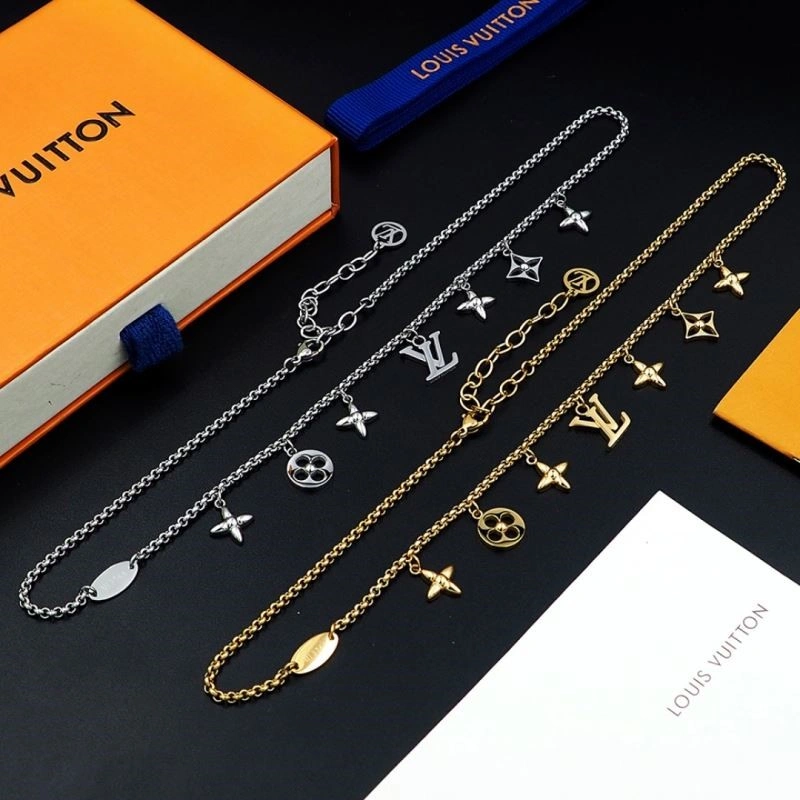Louis Vuitton Necklaces Popular 248479