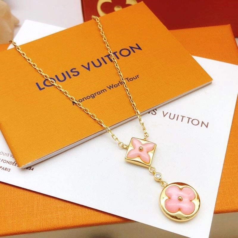 Louis Vuitton Necklaces Fashionable 248485