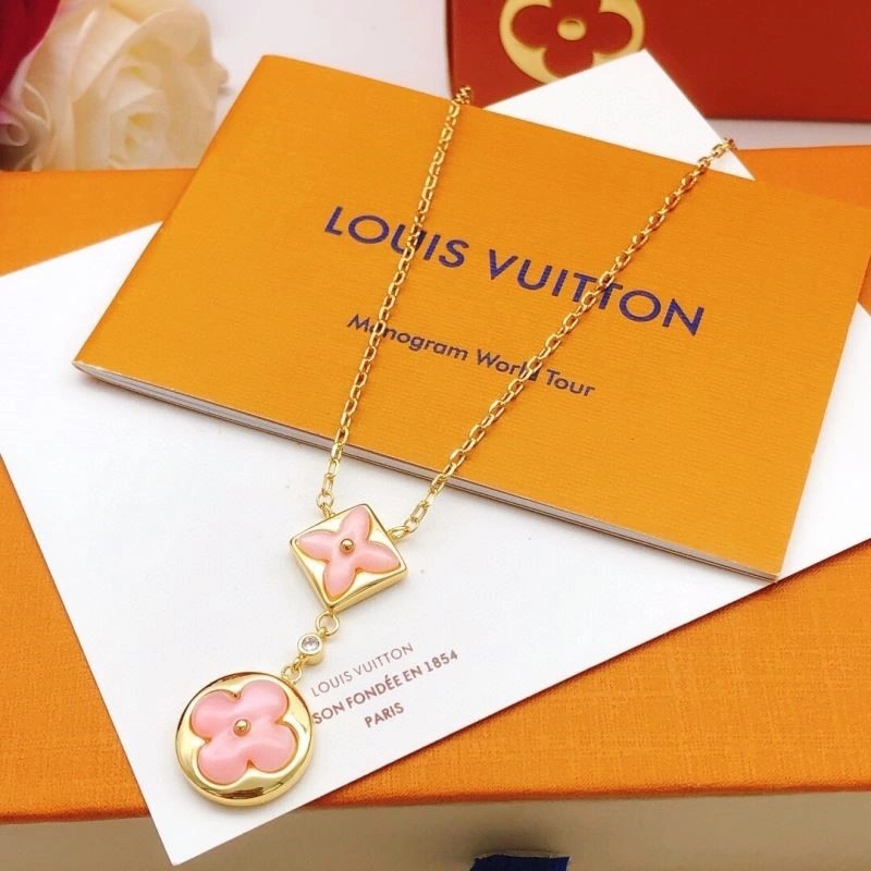 Louis Vuitton Necklaces Fashionable 248485