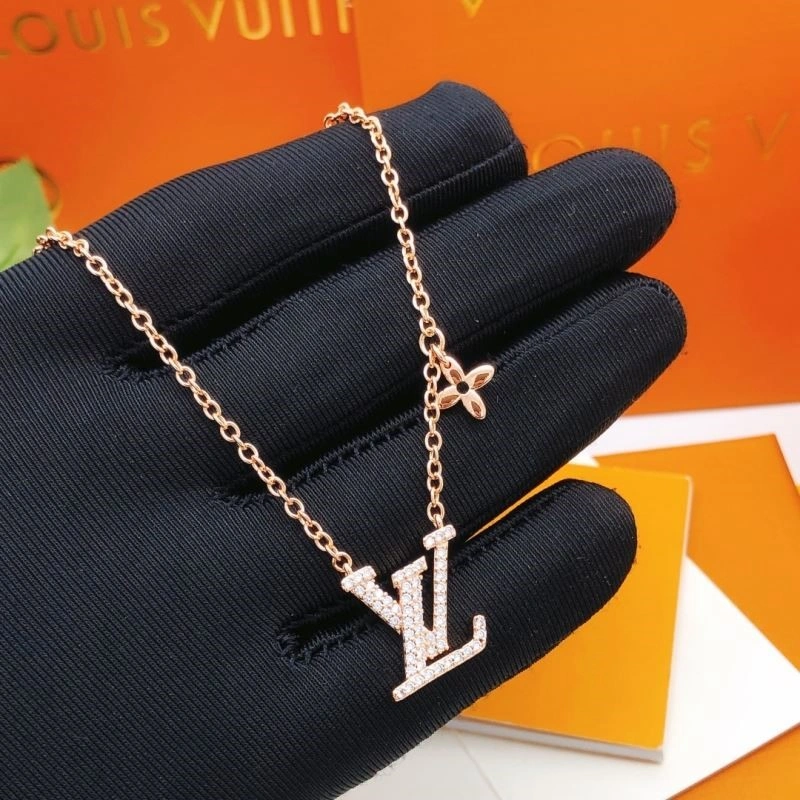 Louis Vuitton Necklaces EasyMatch 248475