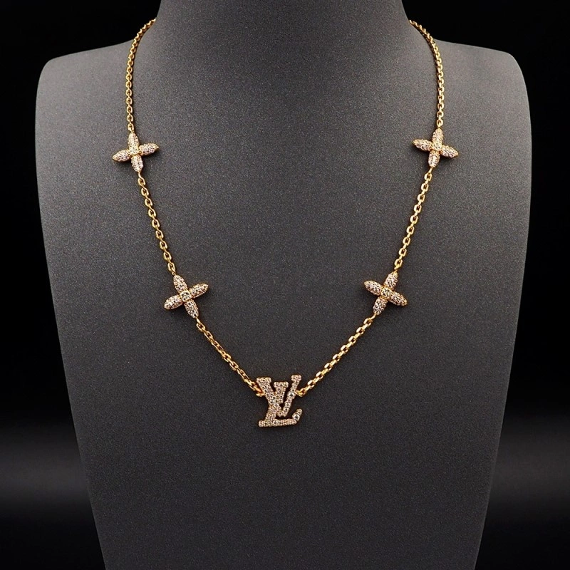 Louis Vuitton Necklaces Practical 248492