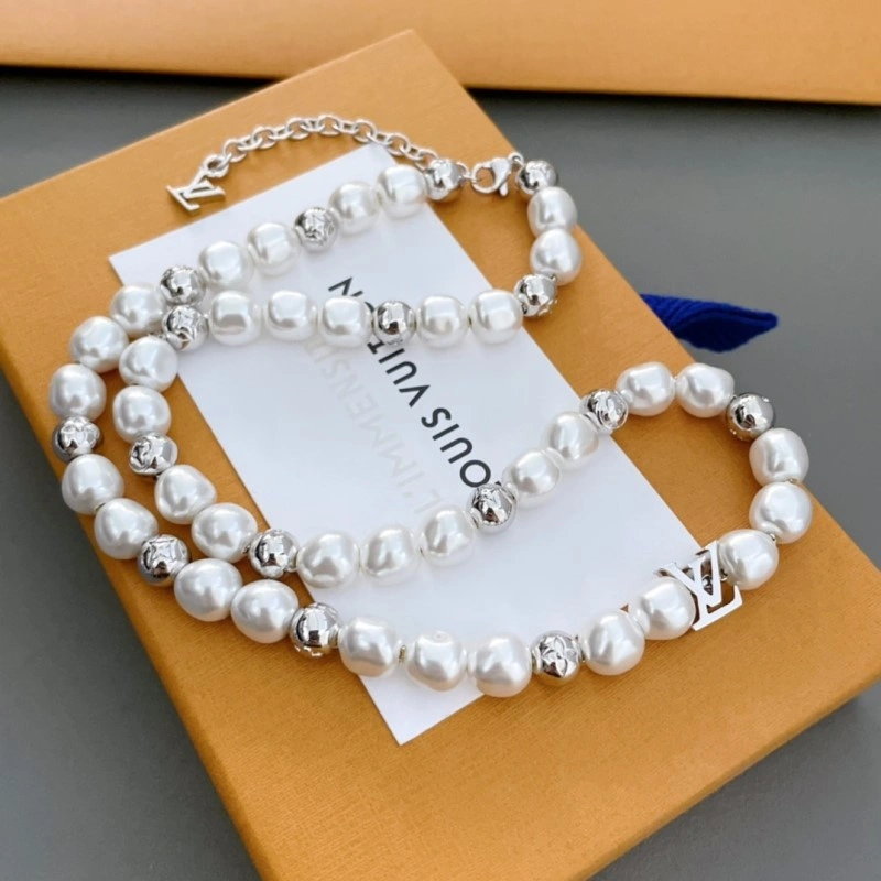 Durable Louis Vuitton Necklaces 248477