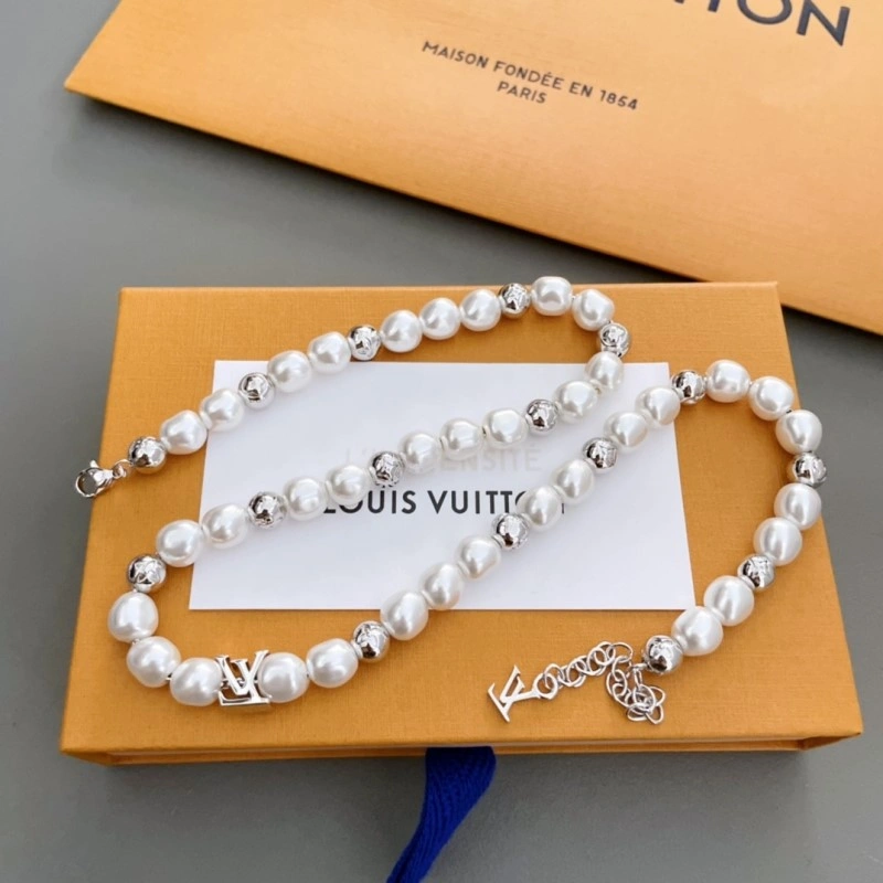 Durable Louis Vuitton Necklaces 248477