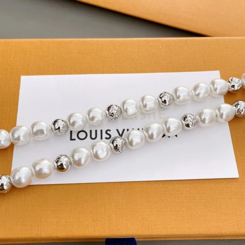 Durable Louis Vuitton Necklaces 248477