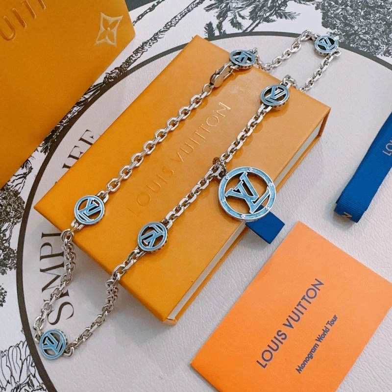 Louis Vuitton Necklaces Compact 248470
