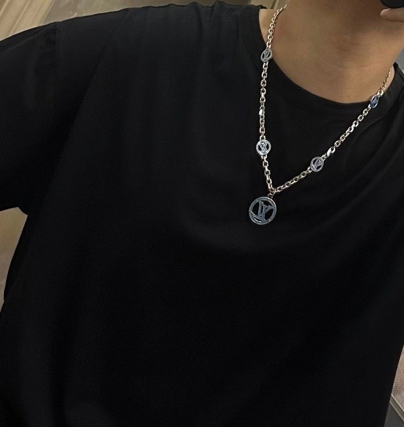 Louis Vuitton Necklaces Compact 248470
