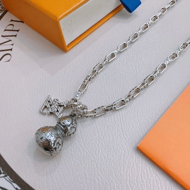Breathable Louis Vuitton Necklaces 248469