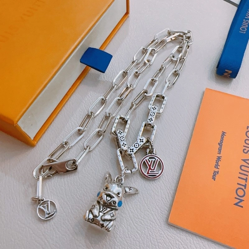 WeatherProof Louis Vuitton Necklaces 248467