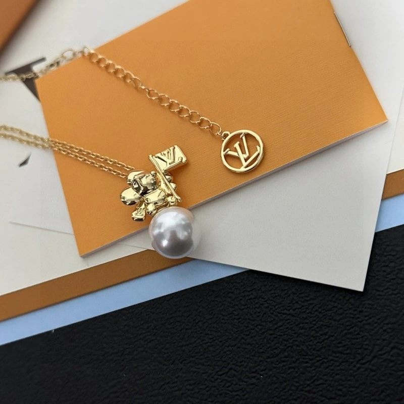 Louis Vuitton Necklaces Durable 248465