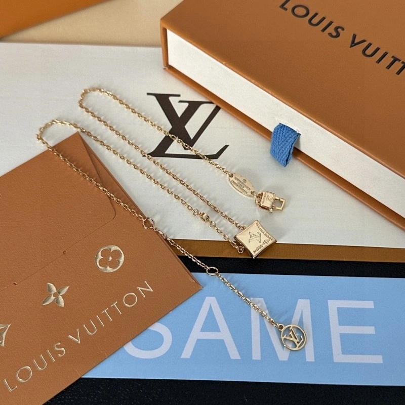 Louis Vuitton Necklaces SunProtective 248468