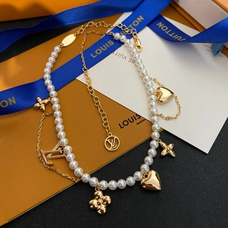 Louis Vuitton Necklaces Packable 248464
