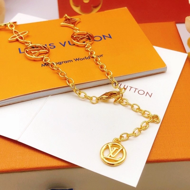 Louis Vuitton Necklaces RelaxedFit 248434