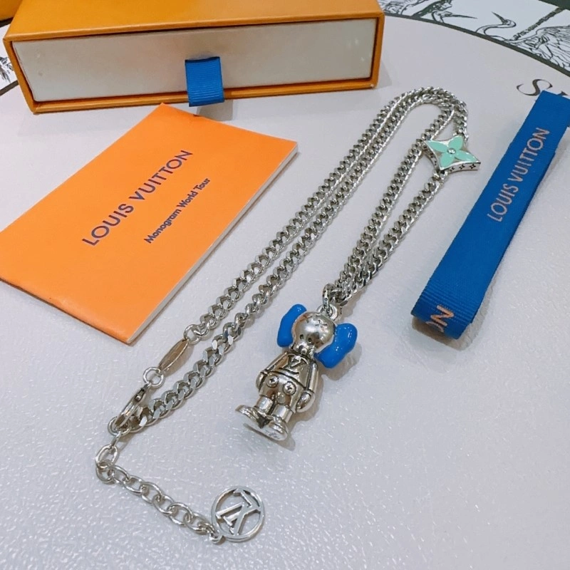 Louis Vuitton Necklaces Lightweight 248453