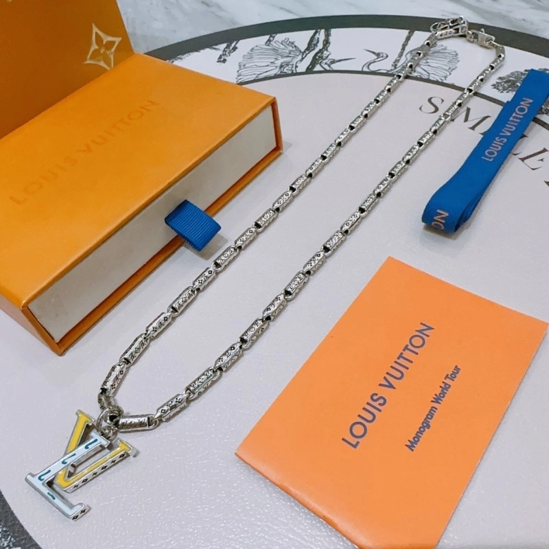 WaterResistant Louis Vuitton Necklaces 248456