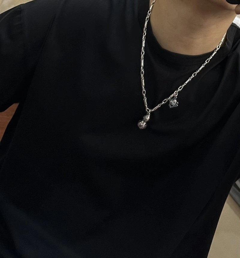 NewStyle Louis Vuitton Necklaces 248451