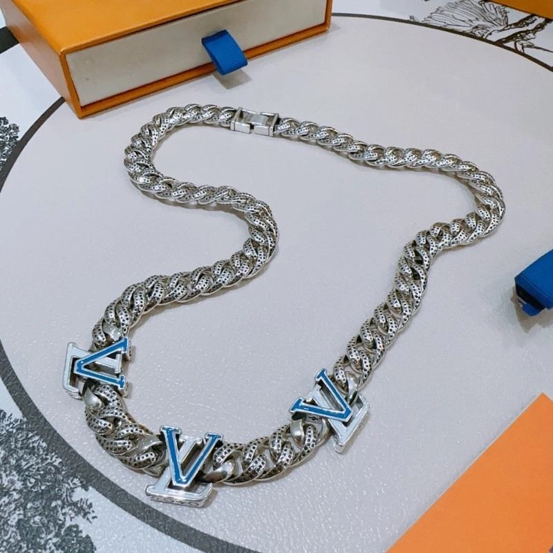 ComfortFit Louis Vuitton Necklaces 248448