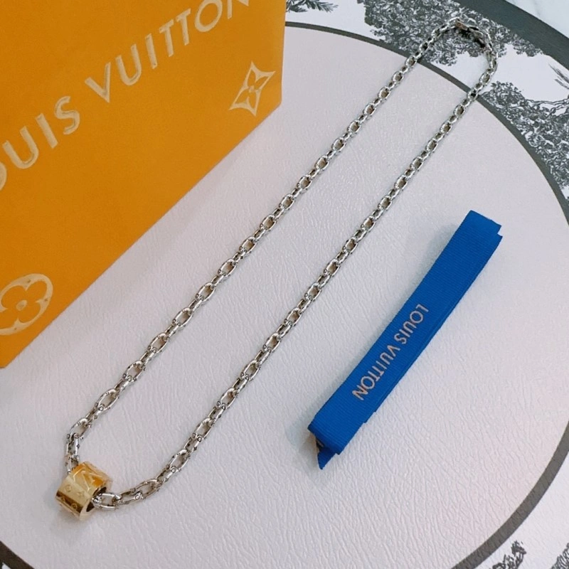 Louis Vuitton Necklaces Modern 248440