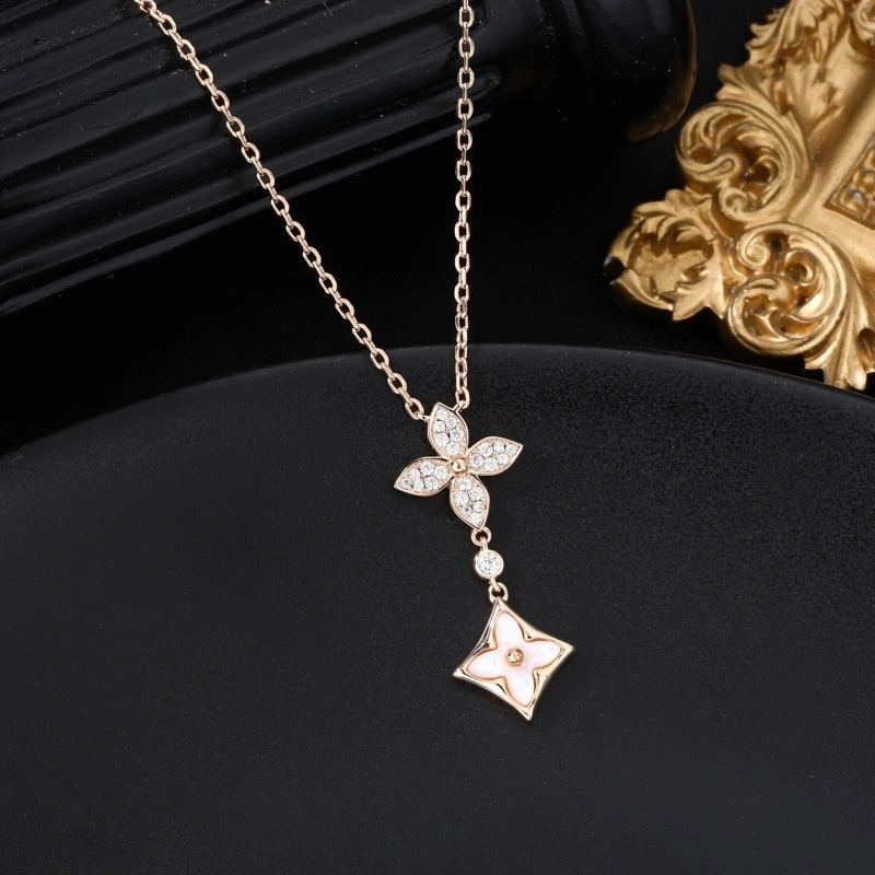 Louis Vuitton Necklaces StreetReady 248429