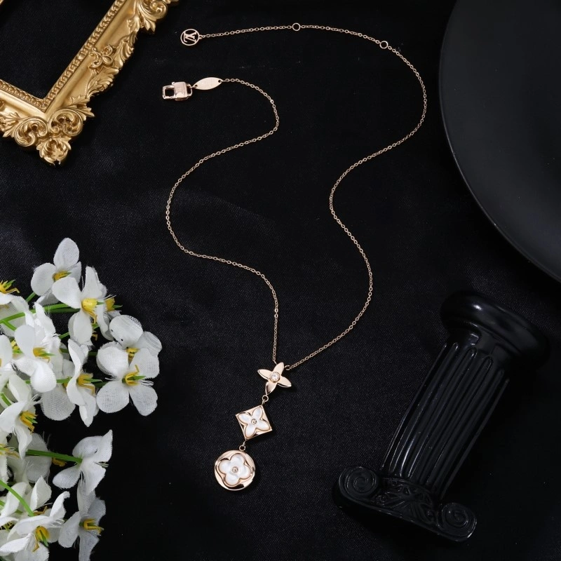 Louis Vuitton Necklaces AllSeason 248436
