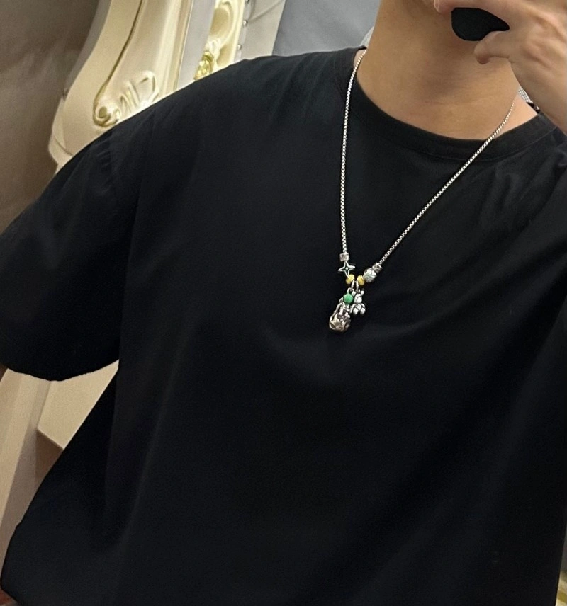 Louis Vuitton Necklaces Trendy 248428