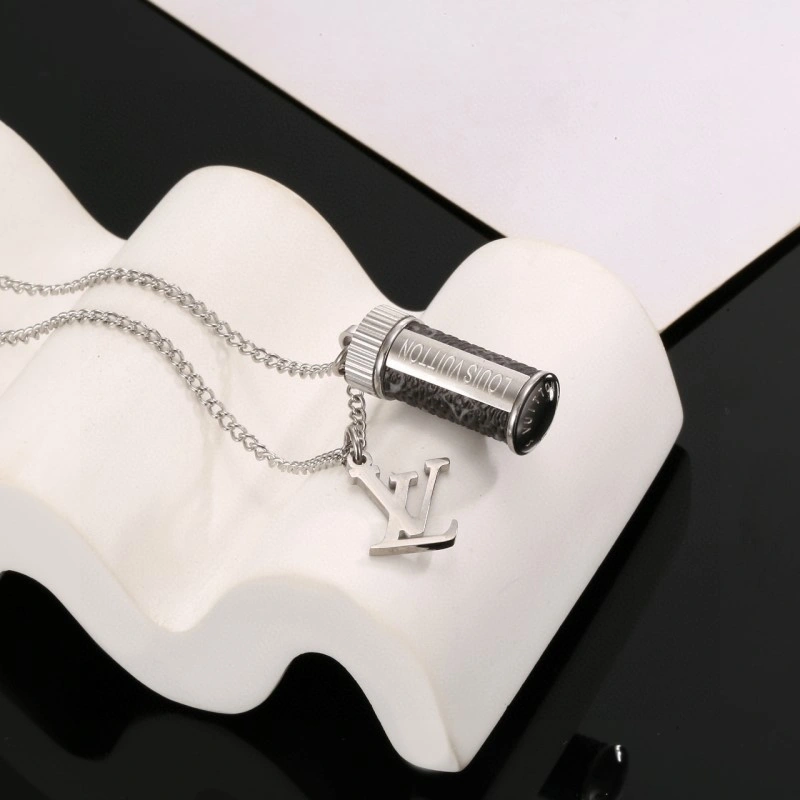 Louis Vuitton Necklaces Premium 248424