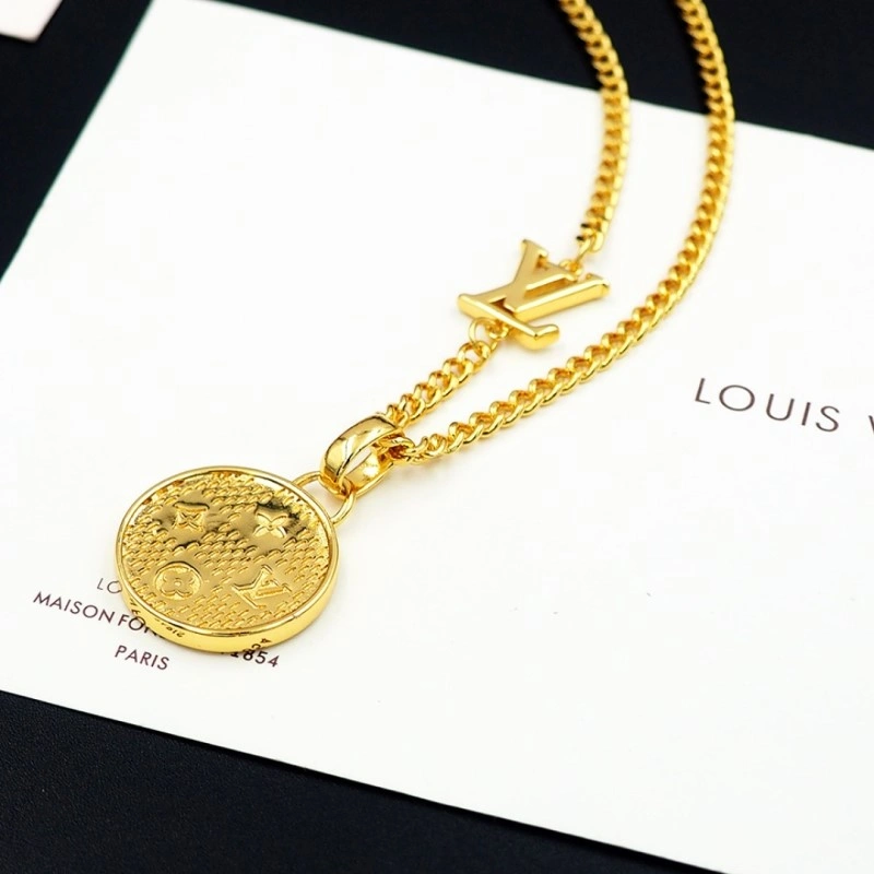 UrbanChic Louis Vuitton Necklaces 248421