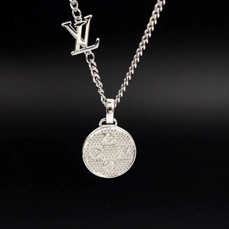 UrbanStyle Louis Vuitton Necklaces 248422