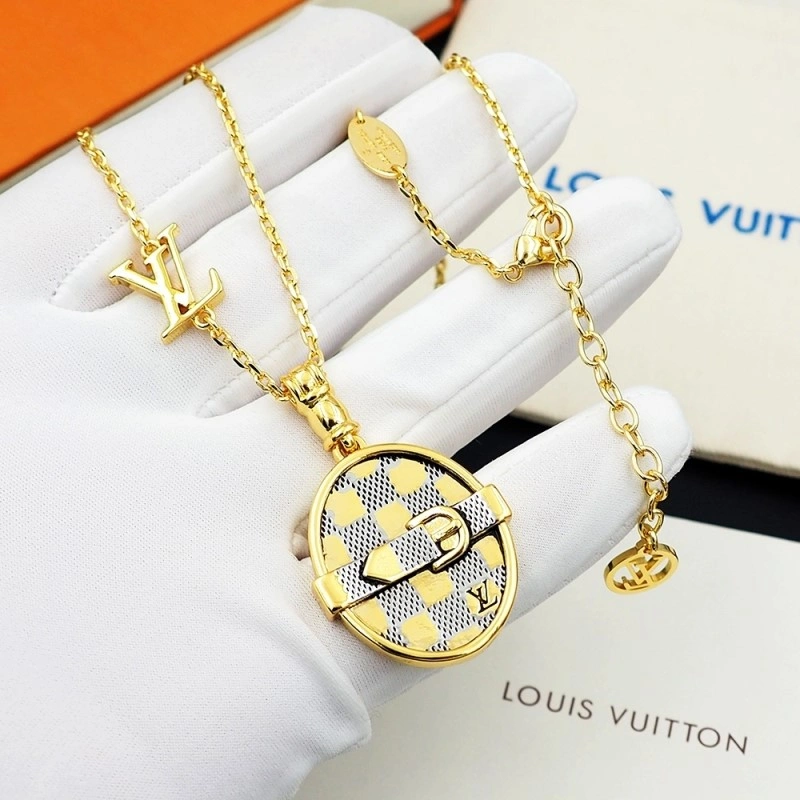 Louis Vuitton Necklaces WeatherProof 248420