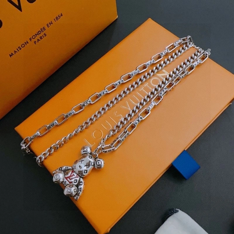 Attractive Louis Vuitton Necklaces 248418