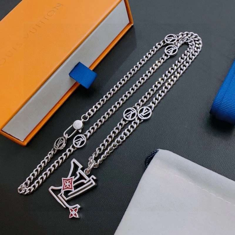 Louis Vuitton Necklaces Contemporary 248416
