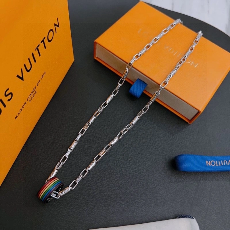 Louis Vuitton Necklaces ComfortFit 248415