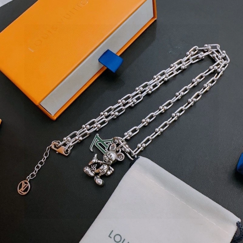 ZipUp Louis Vuitton Necklaces 248414