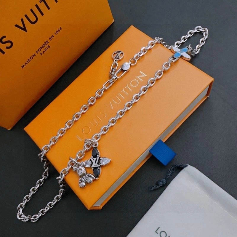 Louis Vuitton Necklaces Comfortable 248411