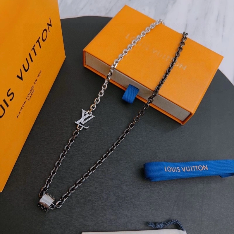 OdorResistant Louis Vuitton Necklaces 248409