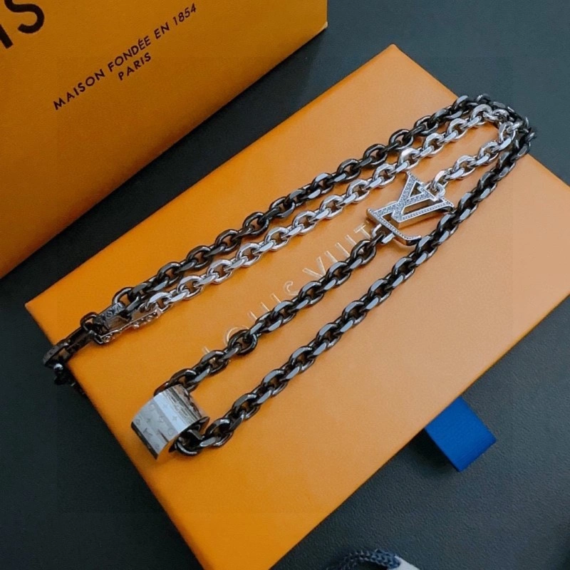 OdorResistant Louis Vuitton Necklaces 248409