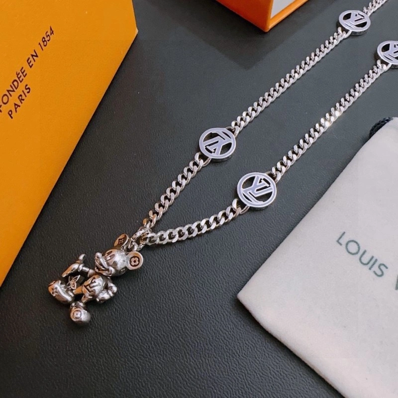 Louis Vuitton Necklaces Unique 248413